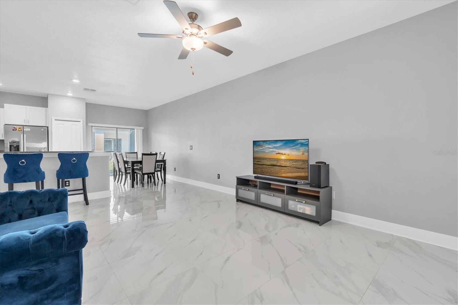 BRYANT SQUARE - Residential