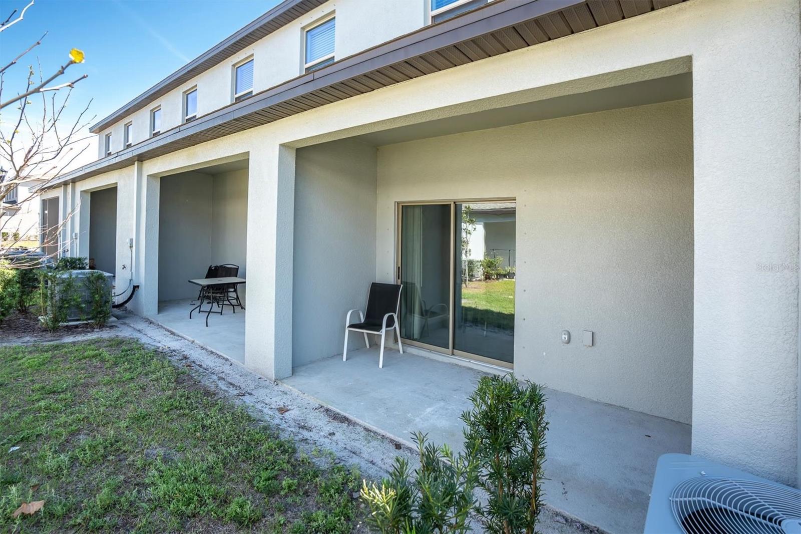 BRYANT SQUARE - Residential