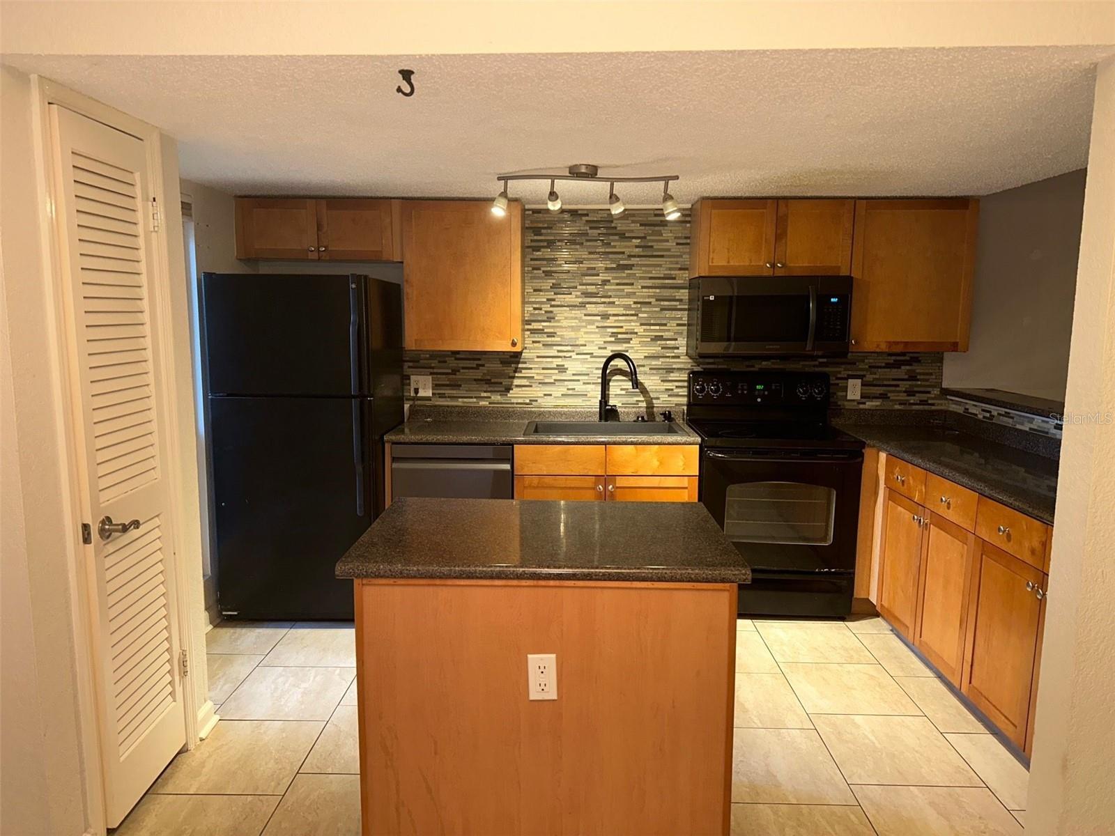 1810 NW 23RD BOULEVARD 109