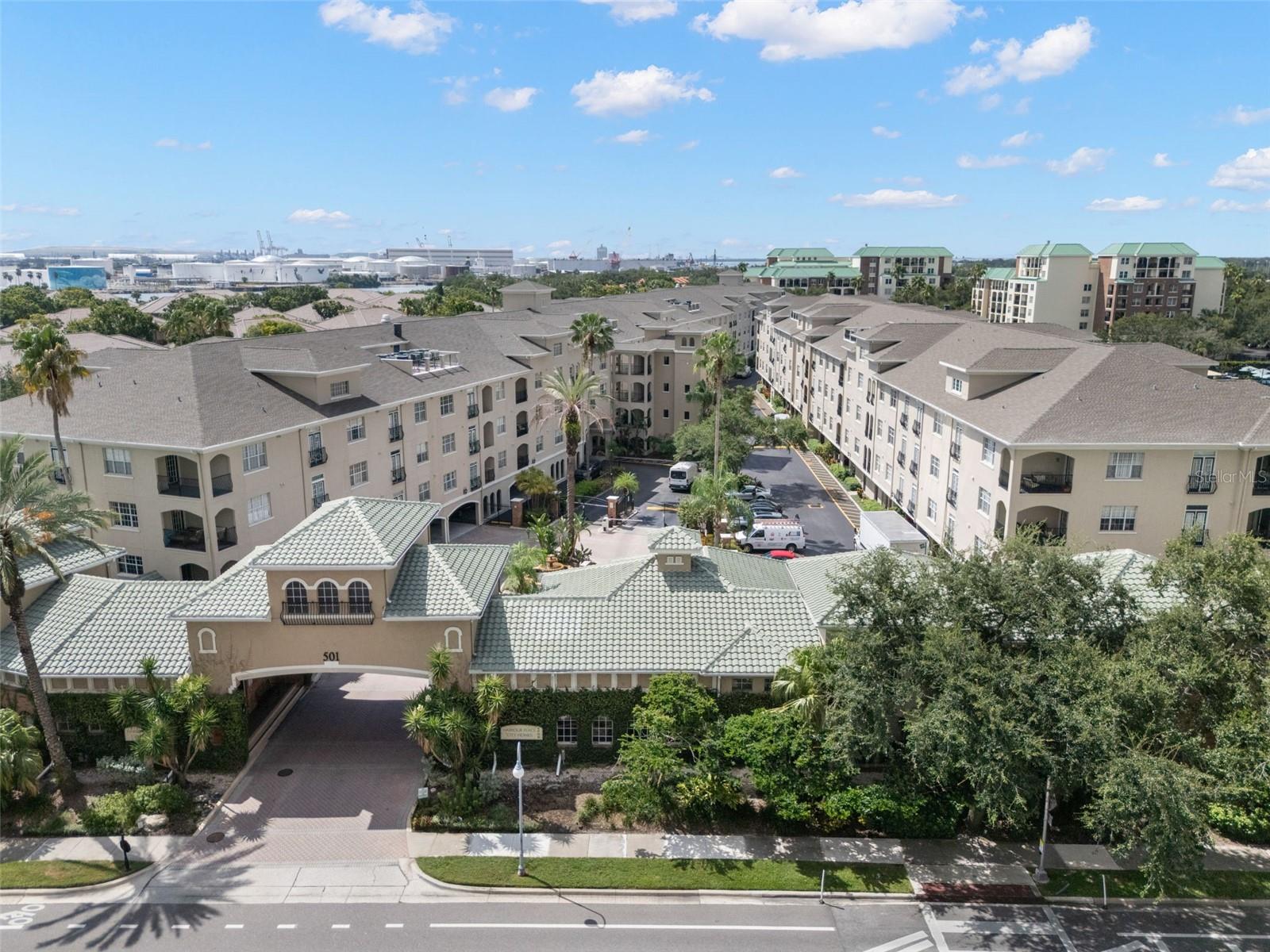 Welcome to Harbor Place City Homes, an exclusive gated community on Harbor Island. Enjoy a luxury condo with no connecting neighbors on the right, left, or above you. That is a rare find for ANY condo. Experience modern luxury with this exquisite 1 Bedroom, 1 Bathroom condo in the highly sought-after Harbor Island community of Harbor Place City Homes. Elegantly designed with hardwood floors throughout and high ceilings. The open concept living space is complemented by a stylish loft area which is also hard to find. This floorplan does not come available very often! The loft is perfect for an office, studio, theatre room, or even a second bedroom. The kitchen features stainless steel appliances and granite countertops with a bar with an adjoining dining room for entertaining guests or having a quiet homecooked meal. There is plenty of closet space to stay organized including a walk-in closet and the convenience of an in-unit laundry closet to add to your comfort of living. The bedroom offers ample natural light with French doors that open to a Juliet balcony. Step outside to enjoy the amenities including a community pool with cabanas and a grill area, as well as a fitness center, and a business center including a meeting area. There is plenty to do within walking distance of the Channelside District, downtown Tampa, and the Amelie Arena. Enjoy dining, coffee shops, wine bars, breweries, shopping and entertainment options just a short walk away. This condo offers the perfect blend of luxury, comfort, and convenience in one of the most desireable areas of Tampa Bay. Call today to schedule you showing!