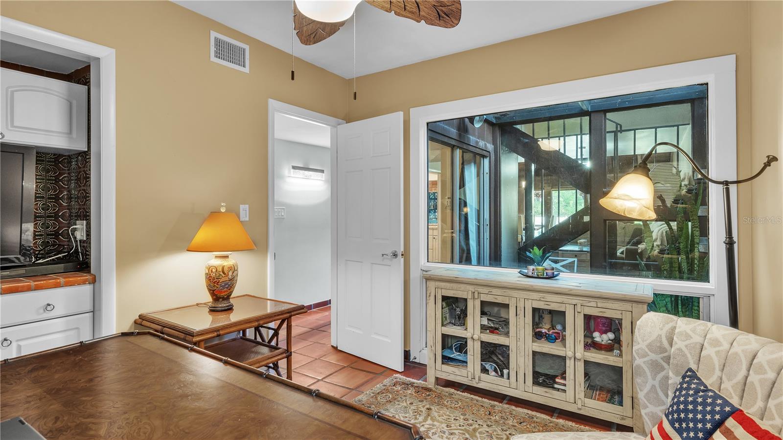 CASA LOMA CONDO - Residential