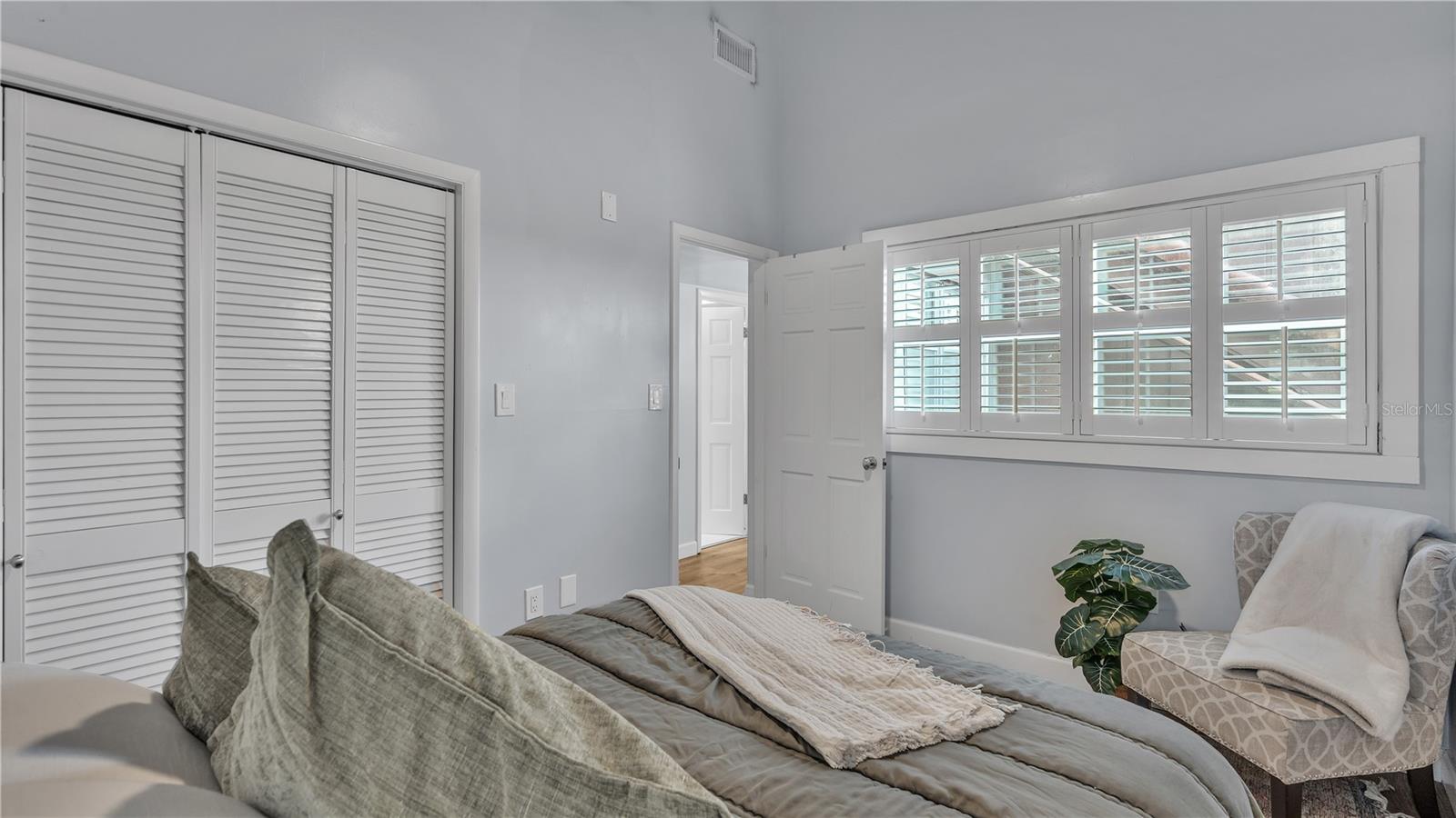 CASA LOMA CONDO - Residential