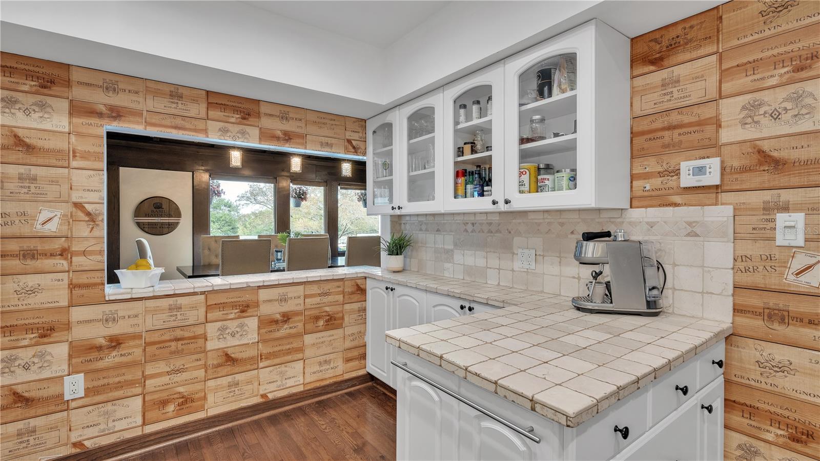 CASA LOMA CONDO - Residential