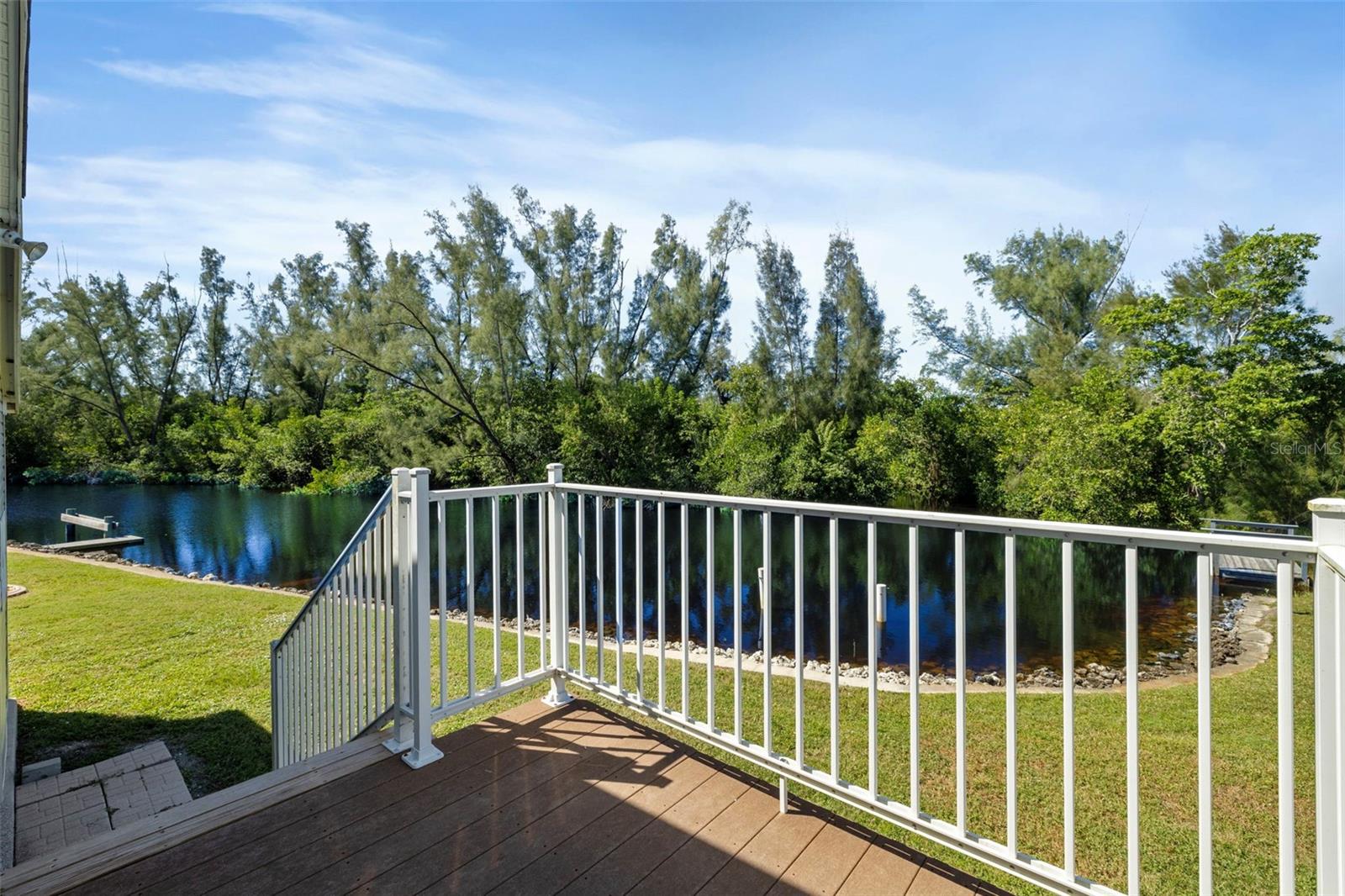 RIVER FOREST MHP - Residential