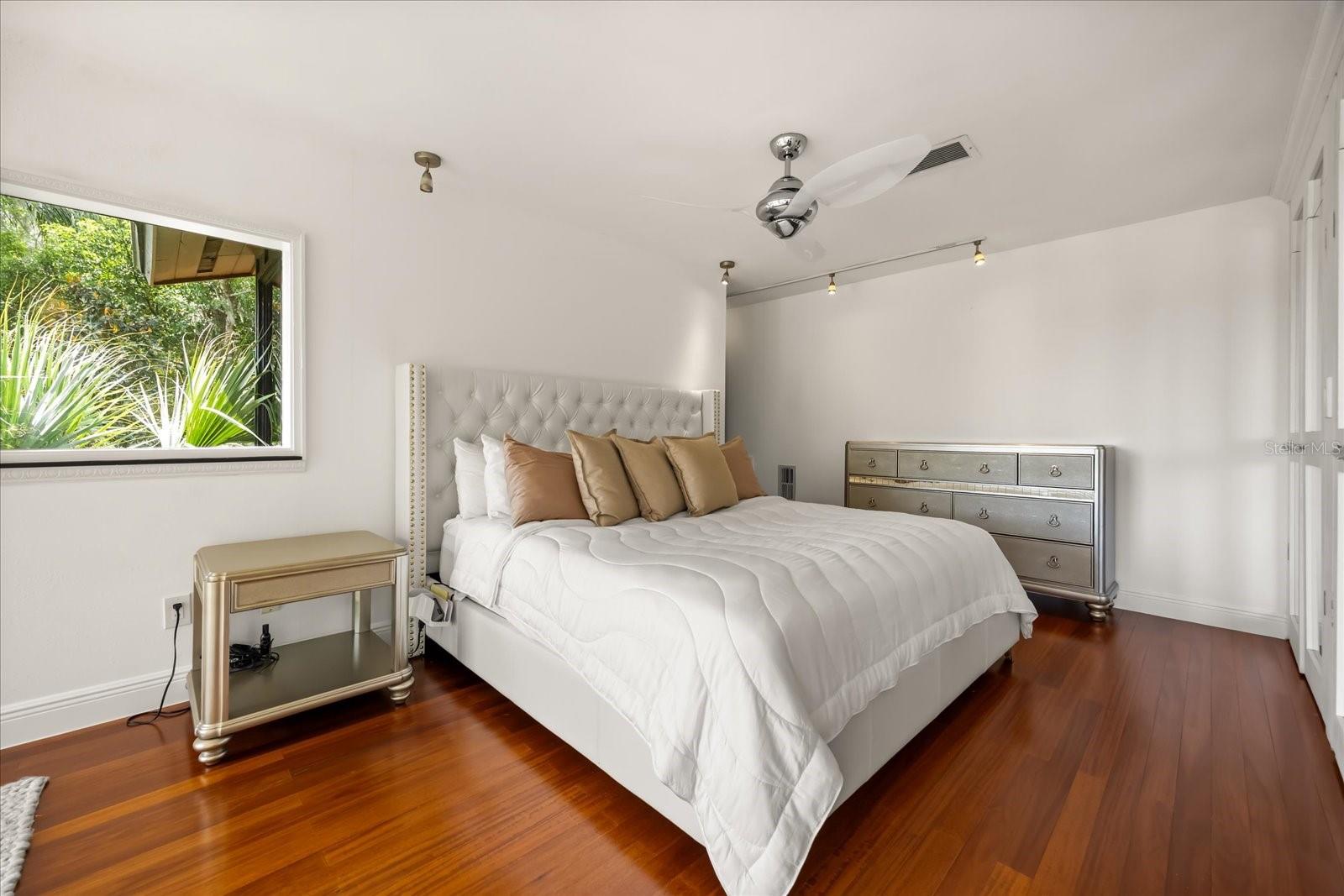 SANLANDO - Residential