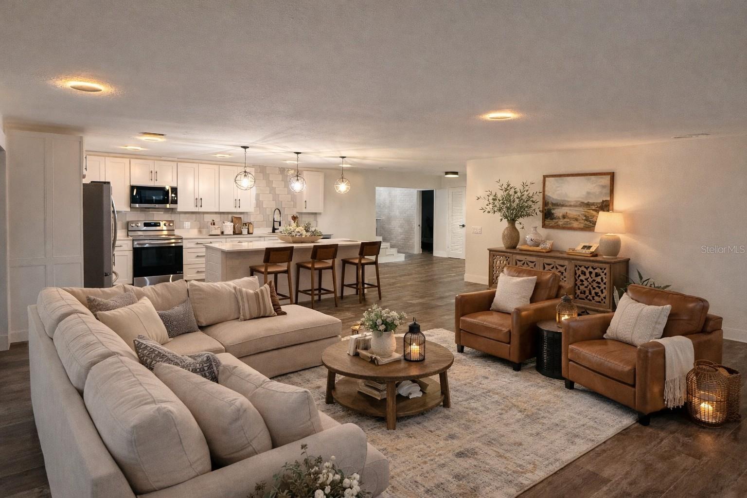 WOODS & LAKES - Residential