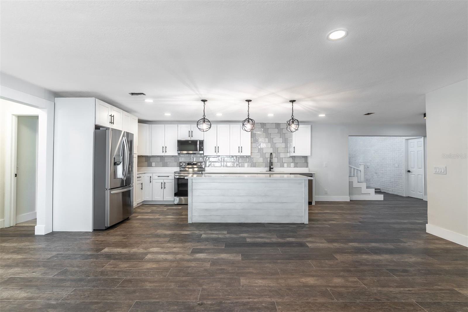 WOODS & LAKES - Residential