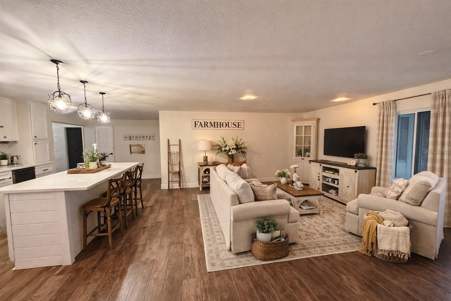 WOODS & LAKES - Residential