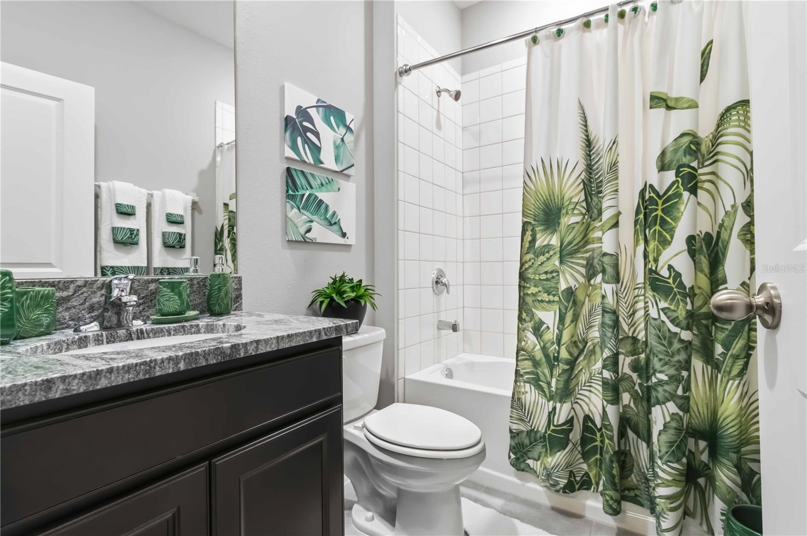 SILVERSTONE NORTH PH IA & IB - Residential