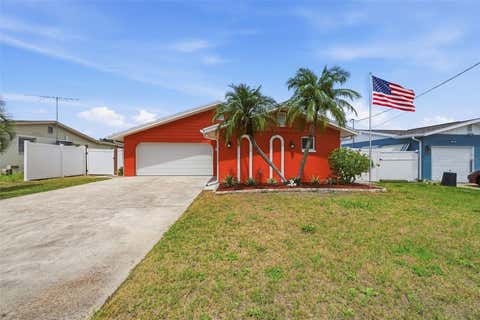 Photo of 13815 Plumosa Avenue, Hudson, FL 34667 (MLS # W7887115)