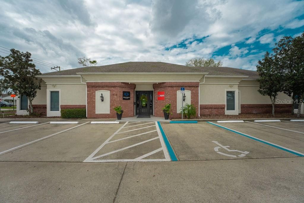 Photo of 1910 Lakeland Hills Boulevard, Lakeland, FL 33805 (MLS # TB8423451)