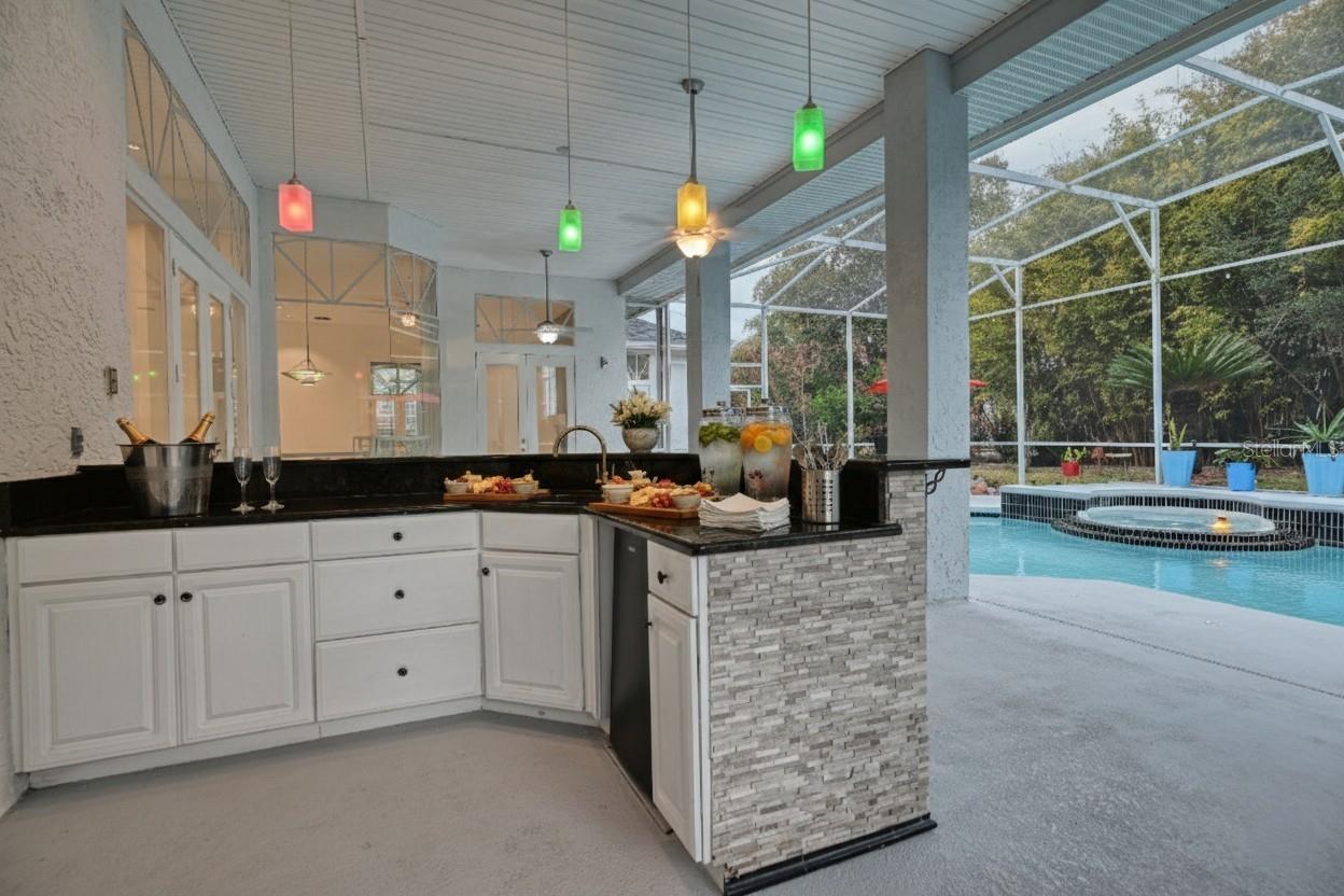 HUNTERS CREEK TR 200-215 PH 01 - Residential