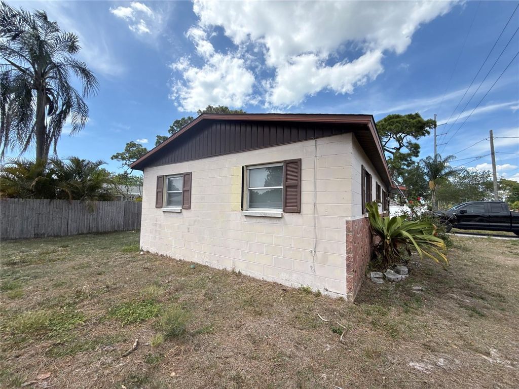 Photo of 1878 Trotter Road, Largo, FL 33774 (MLS # TB8501647)
