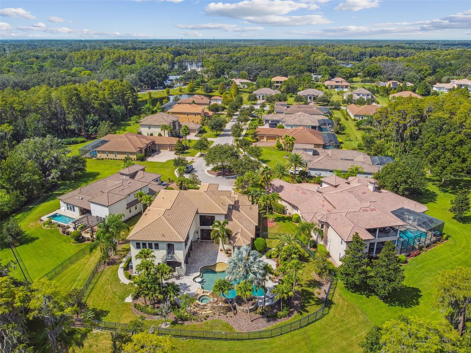 LADERA - Residential