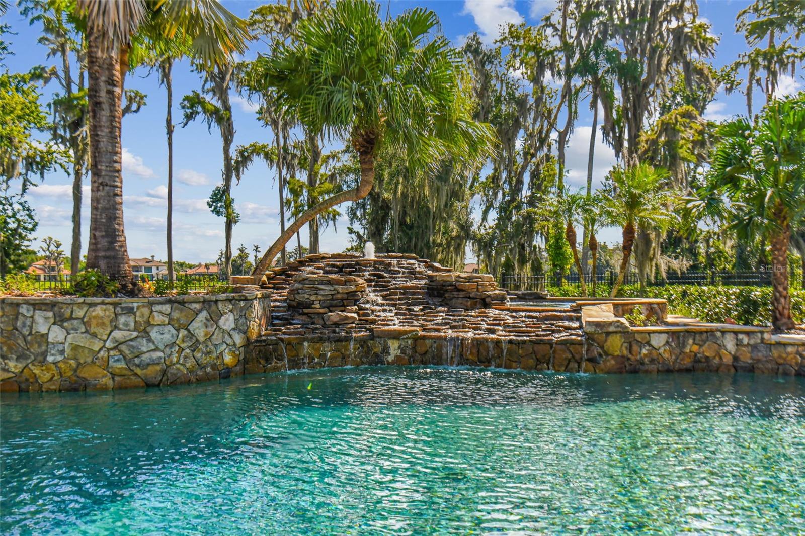 LADERA - Residential