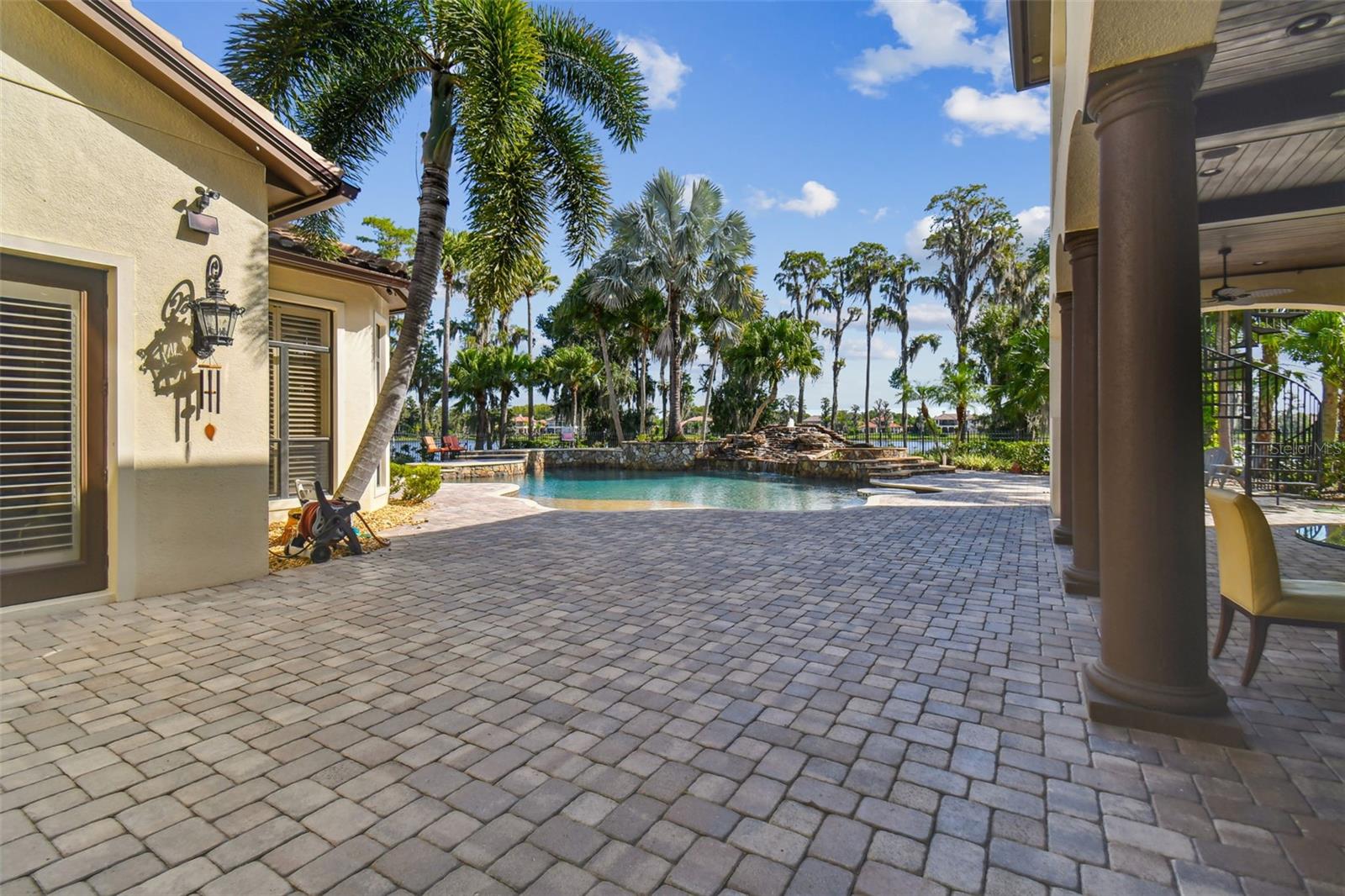 LADERA - Residential