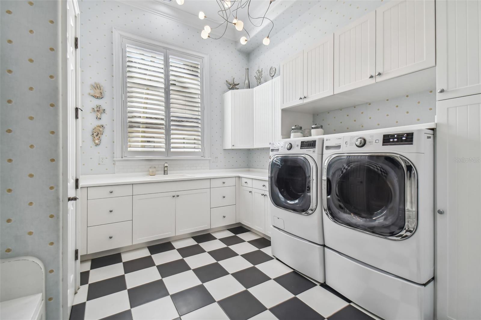 LADERA - Residential