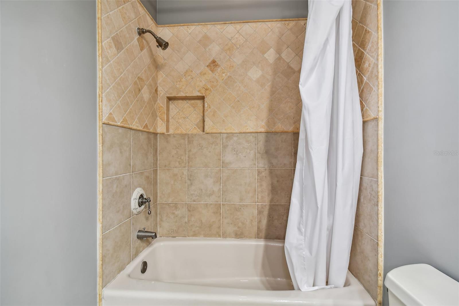 LADERA - Residential