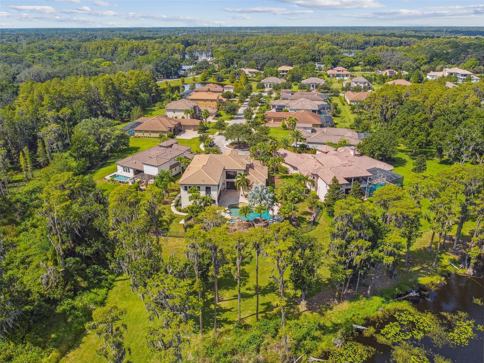 LADERA - Residential