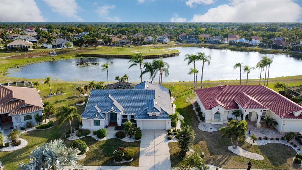 Photo of 1211 Peridot Ln, Sun City Center, FL 33573 (MLS # A4640812)