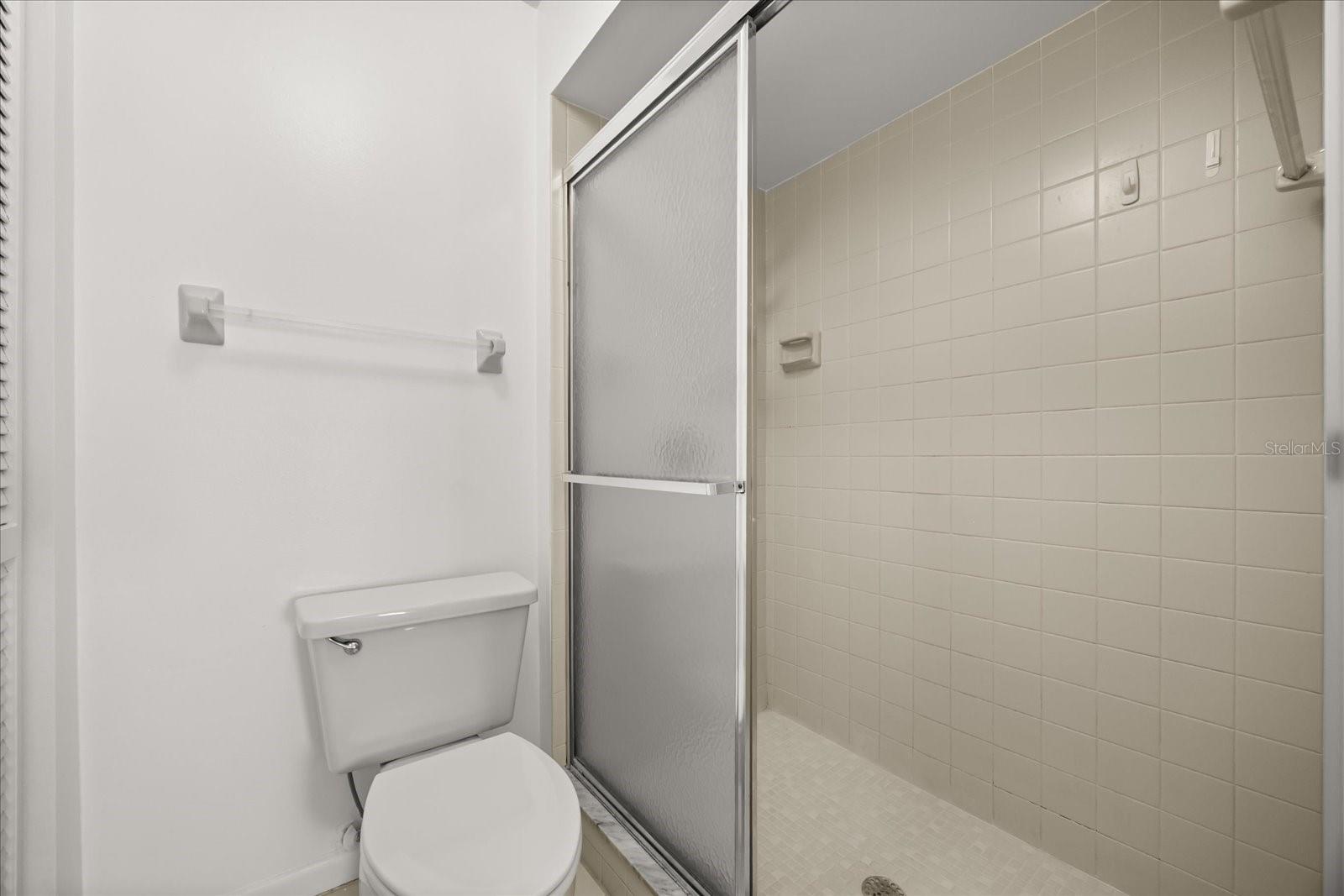 TAMARIND PH 02 - Residential