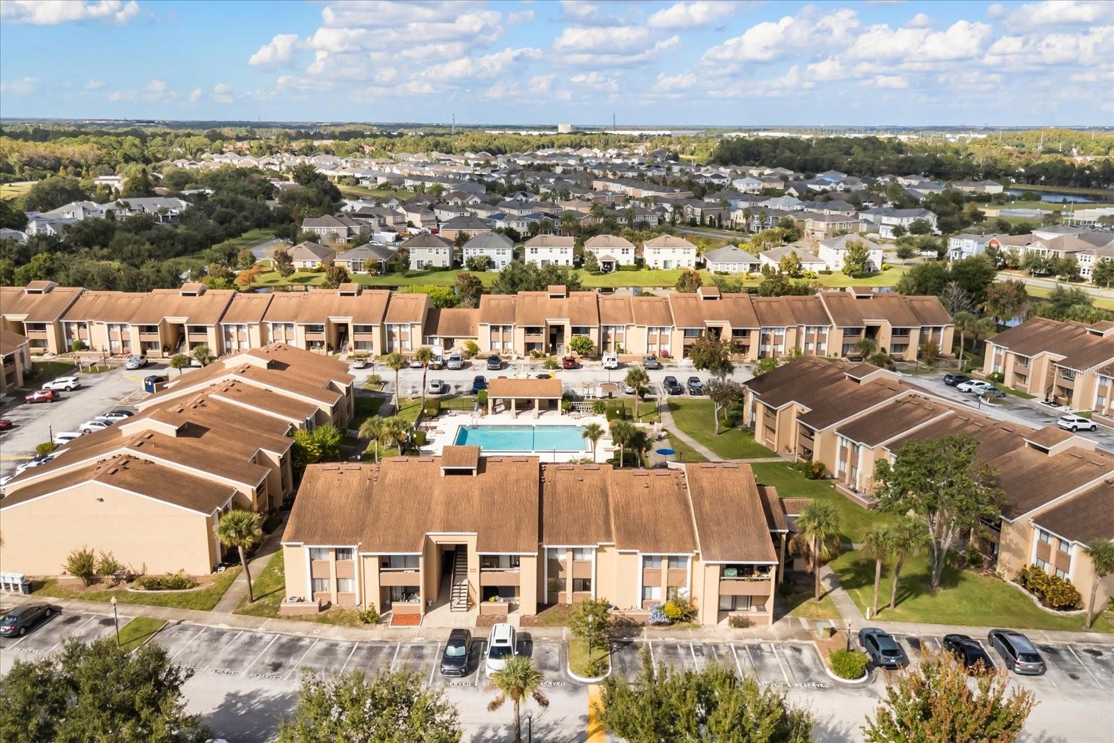 TAMARIND PH 02 - Residential