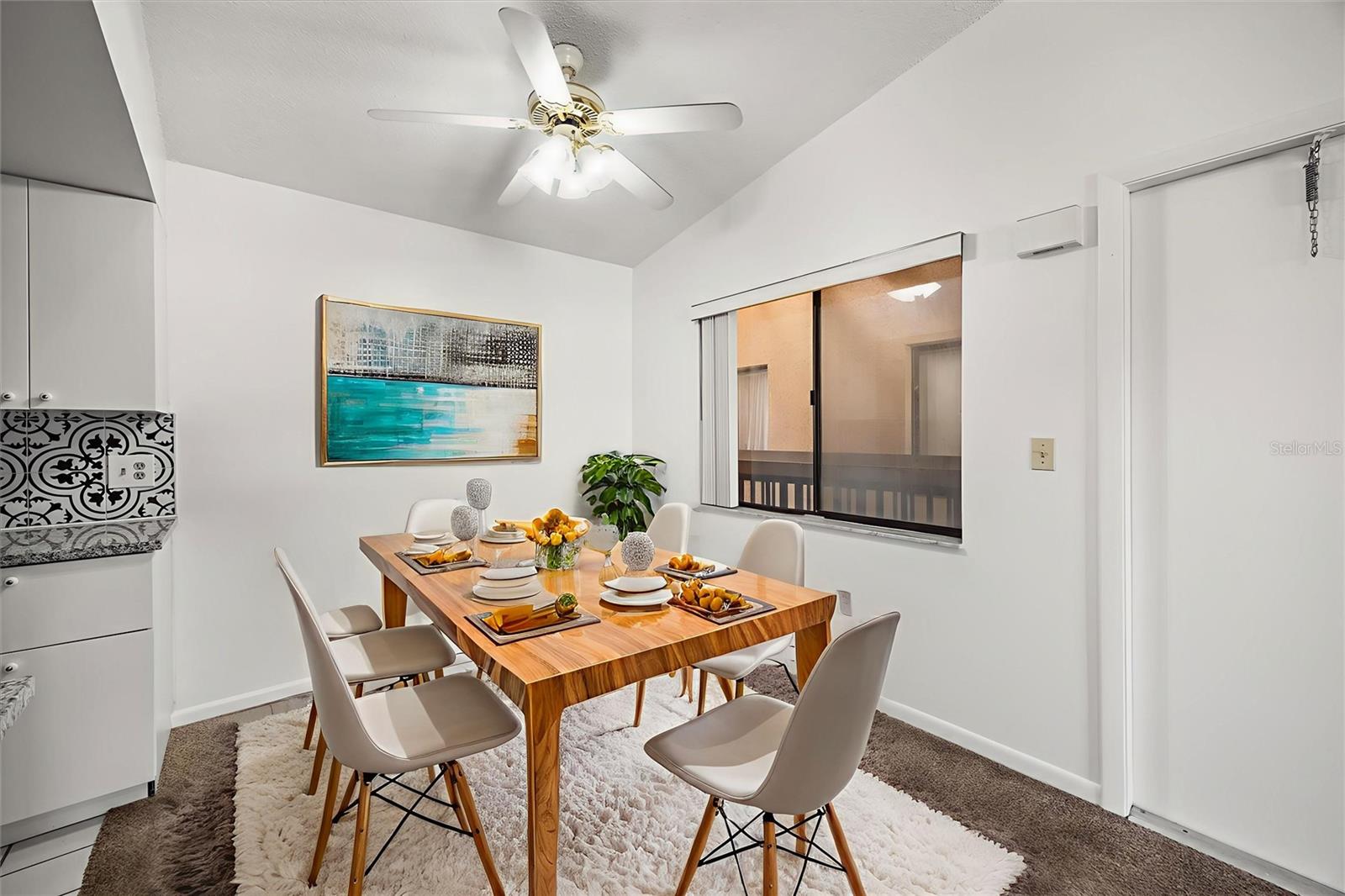 TAMARIND PH 02 - Residential