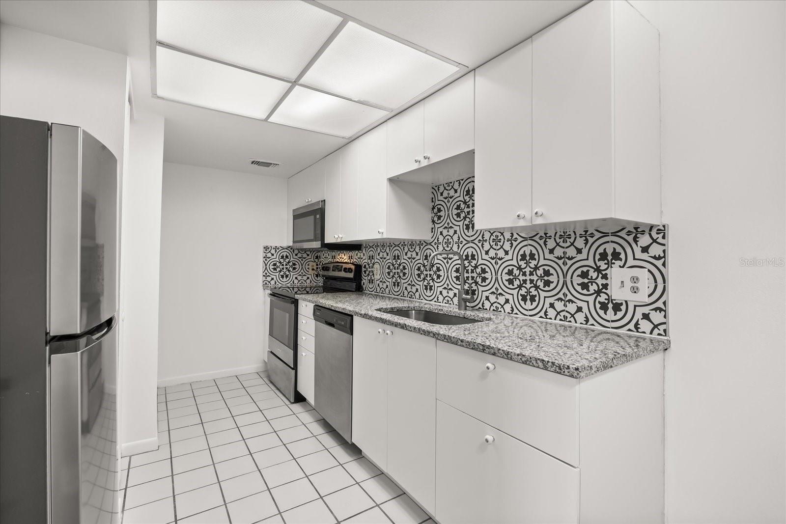 TAMARIND PH 02 - Residential