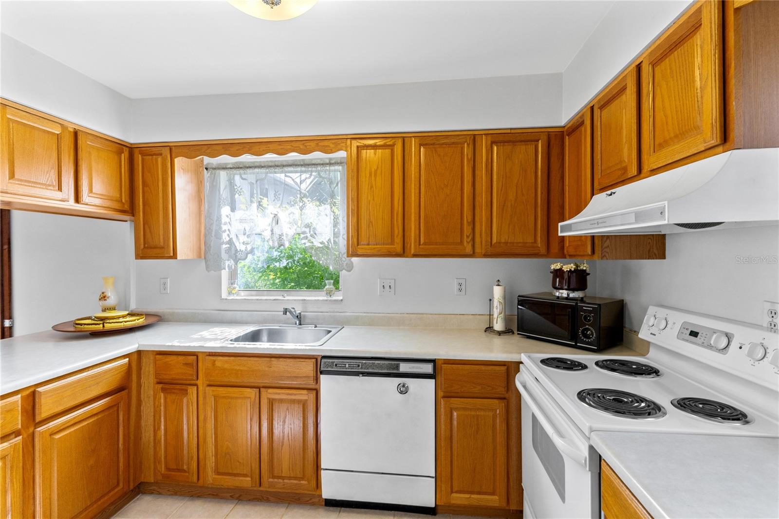 VILLA MARQUIS CONDO - Residential