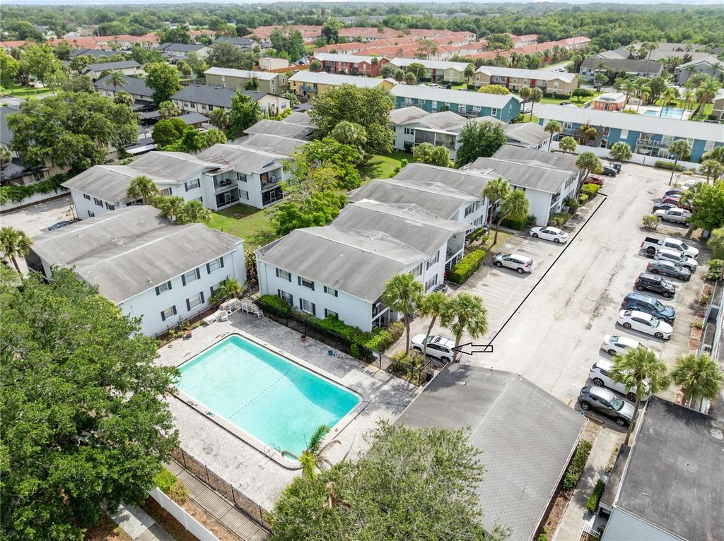 Photo of 6075 Amberly Court #F40, Orlando, FL 32822 (MLS # O6411546)