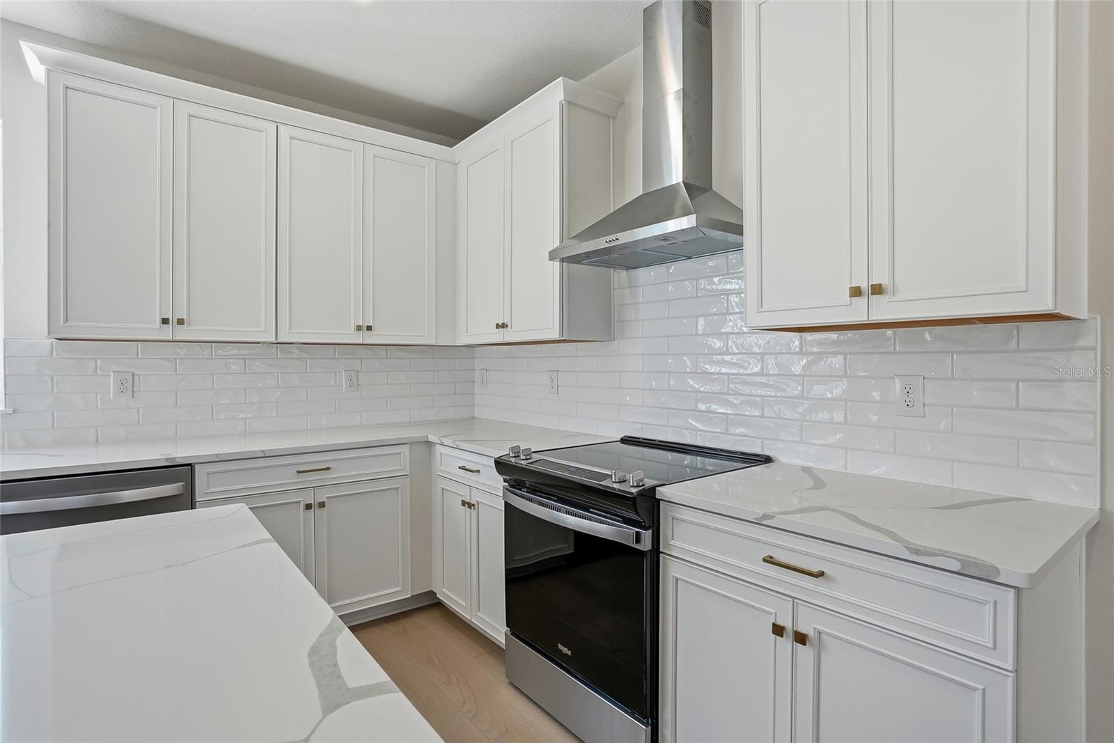BLANC TOWNHOMES - Residential