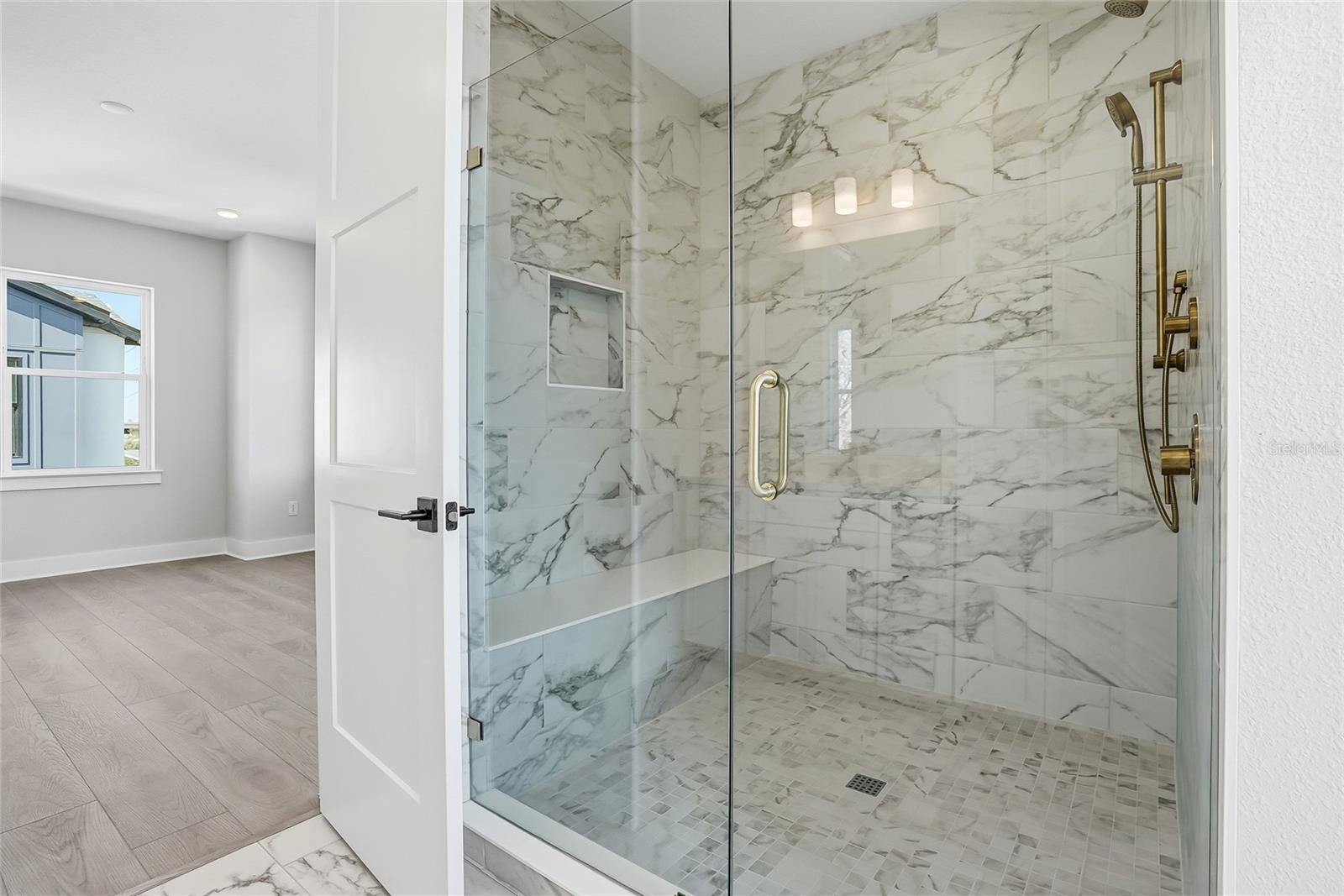 BLANC TOWNHOMES - Residential
