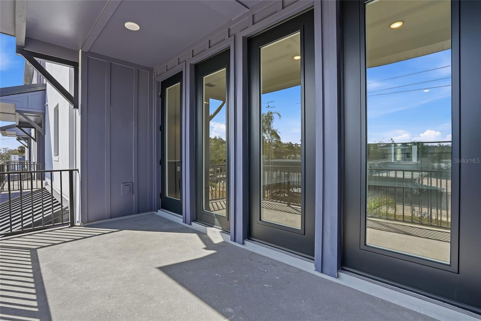 BLANC TOWNHOMES - Residential