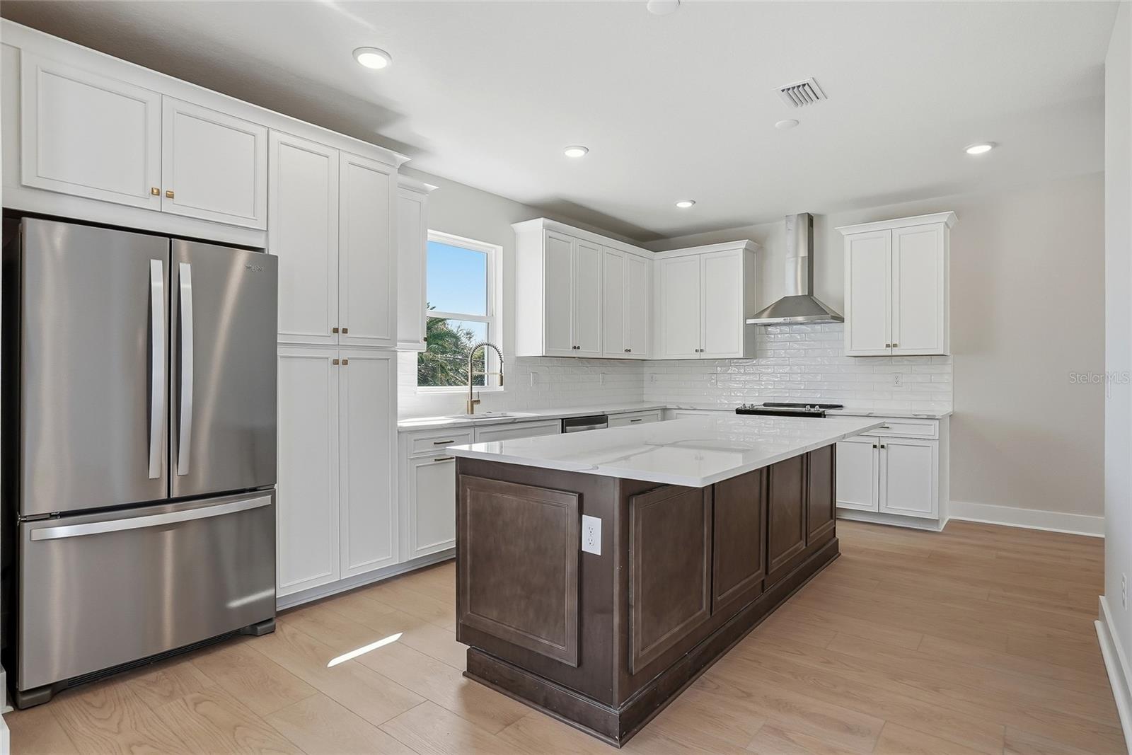 BLANC TOWNHOMES - Residential