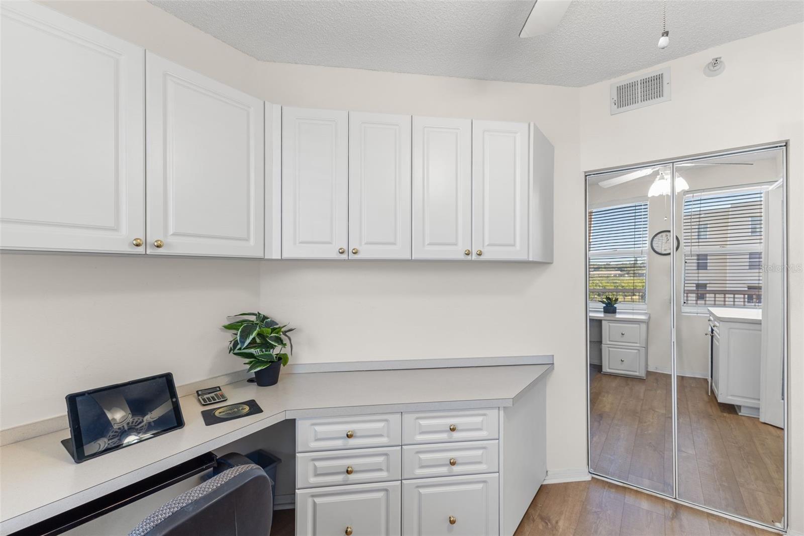 SHORES OF LONG BAYOU CONDO - Residential Lease