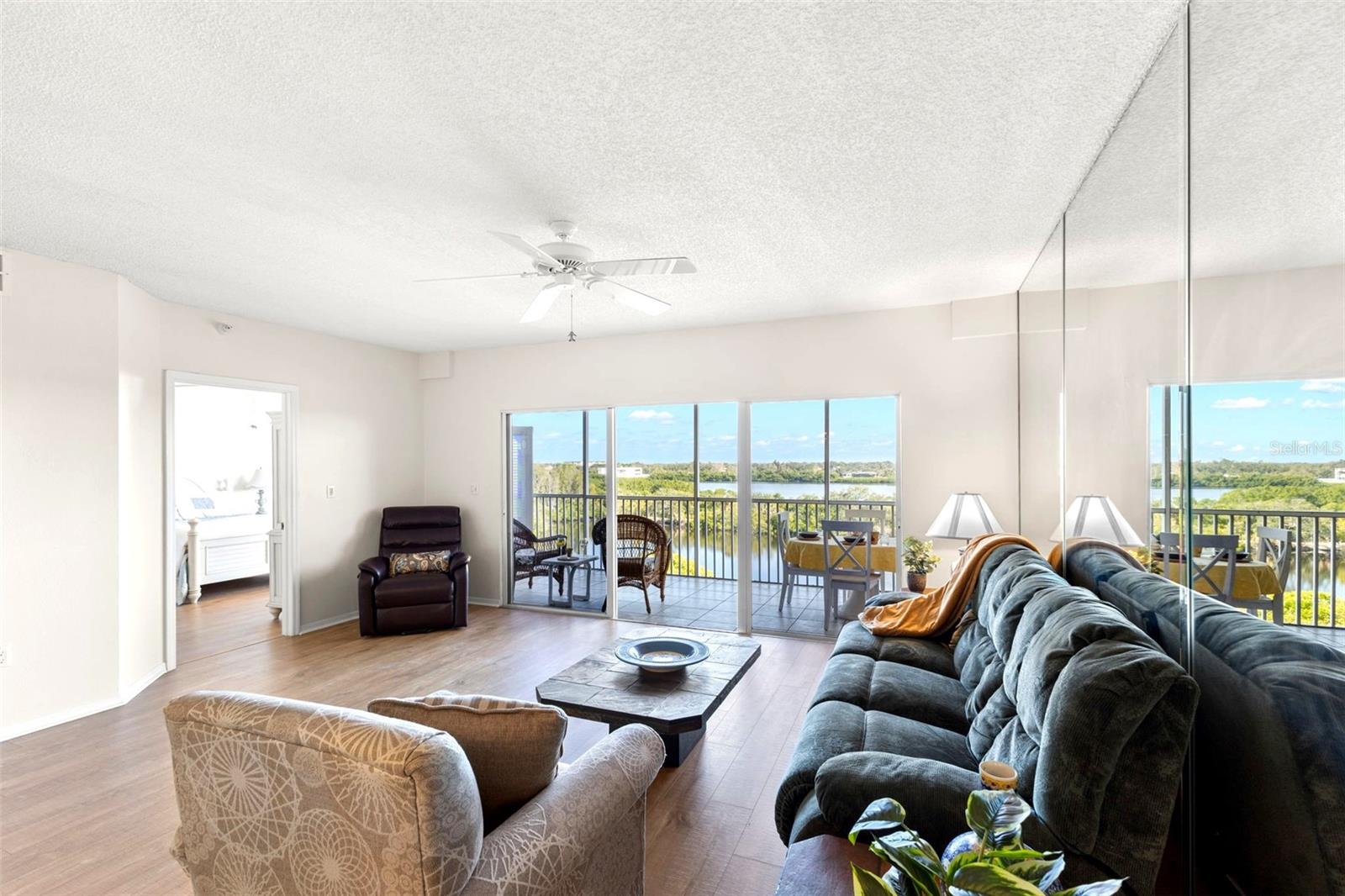 SHORES OF LONG BAYOU CONDO - Residential Lease