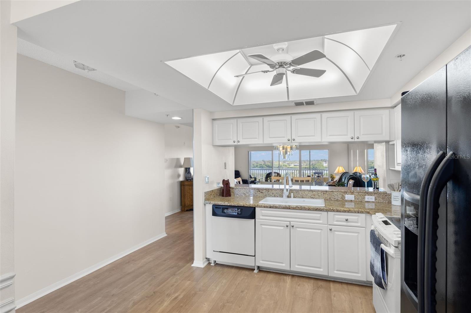 SHORES OF LONG BAYOU CONDO - Residential Lease