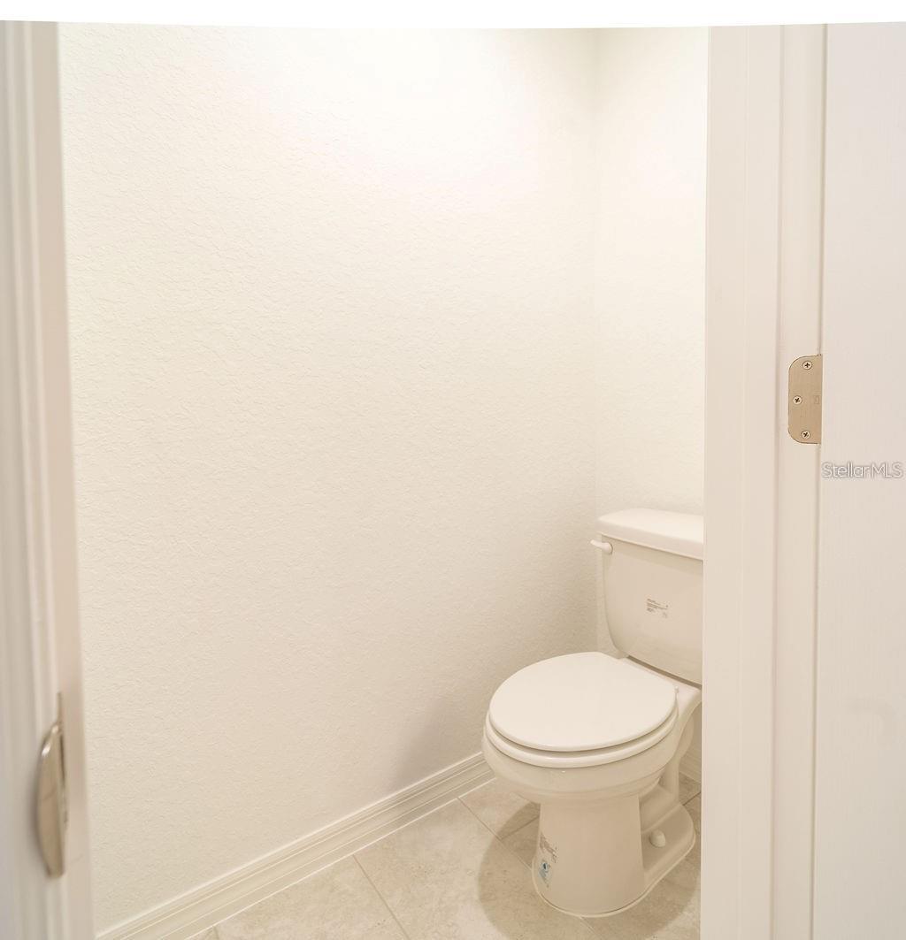 THOMPSON PRESERVE - Residential Lease