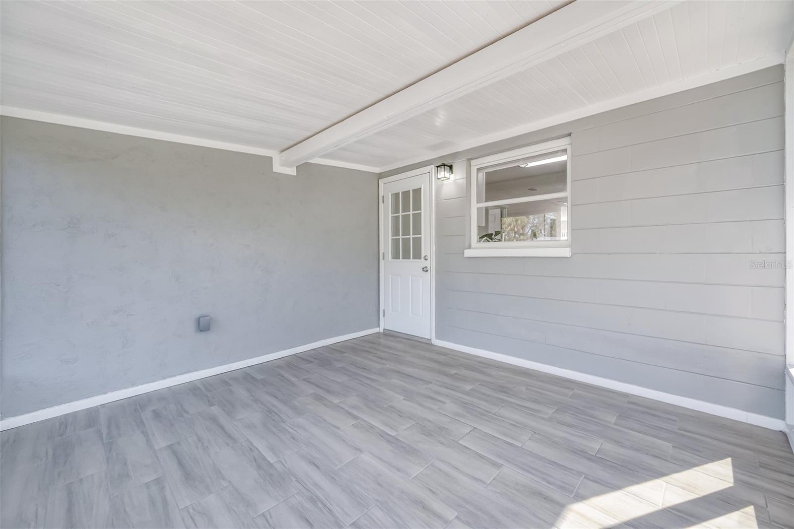 CAUSEWAY BLVD SUB 2 - Residential