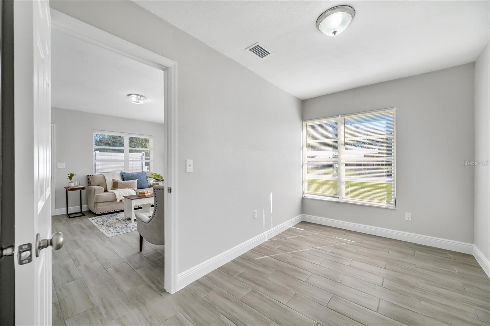 CAUSEWAY BLVD SUB 2 - Residential