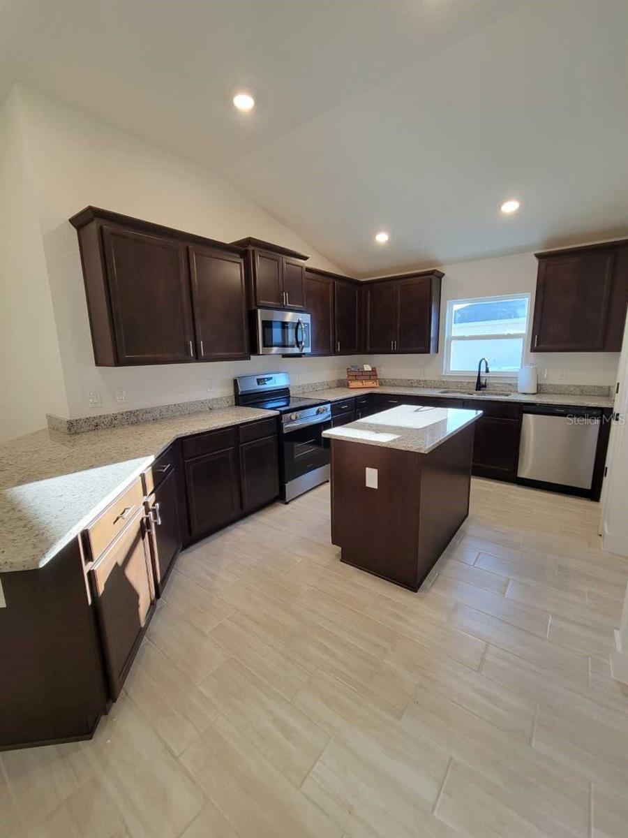 OCALA CROSSINGS SOUTH - Residential