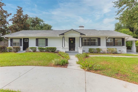 Photo of 37935 Coleman Ave, Dade City, FL 33525 (MLS # TB8546080)
