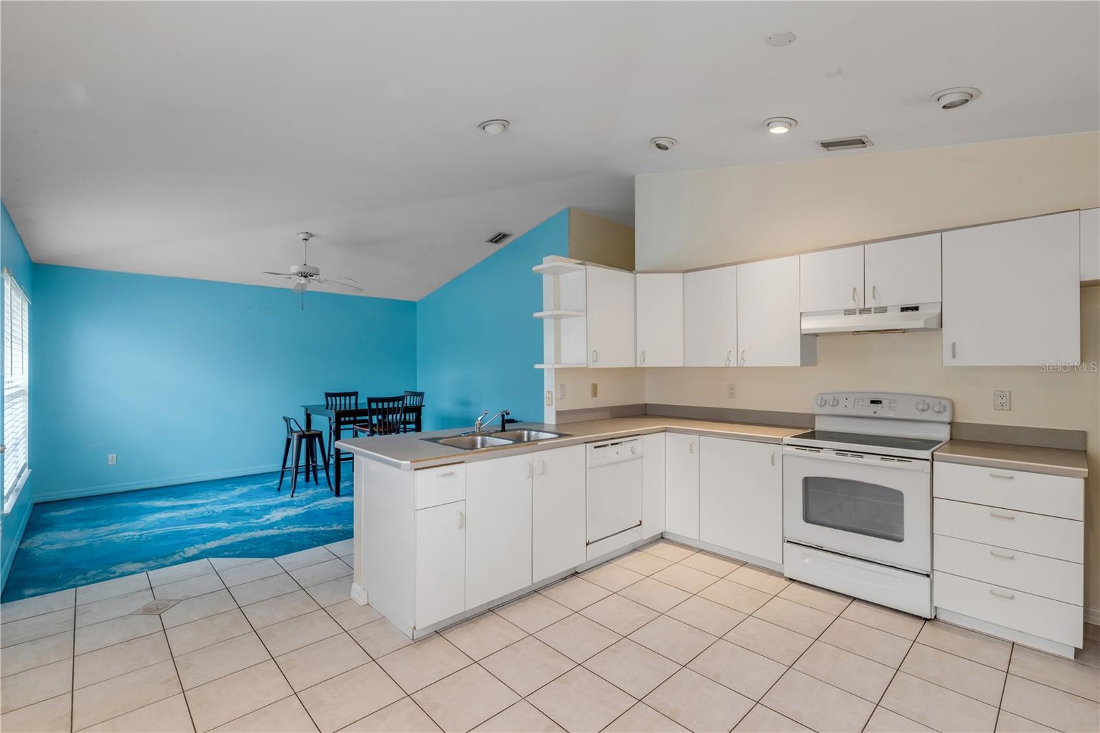 SMYRNA COVE - Residential