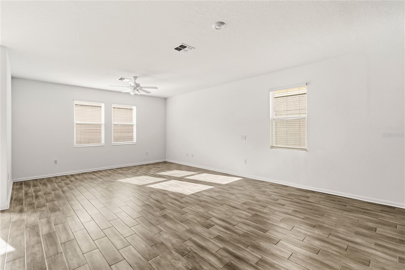 1736 FULFILLMENT DR