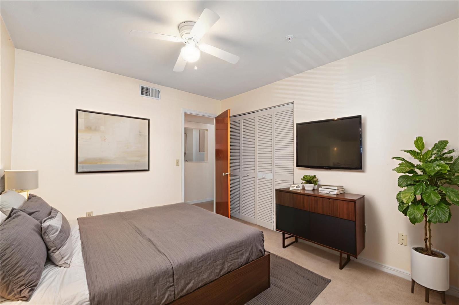 CAMPUS EDGE CONDO - Residential