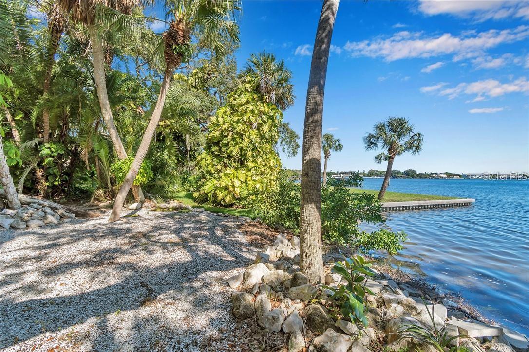 BAYOU BONITA PARK - Land