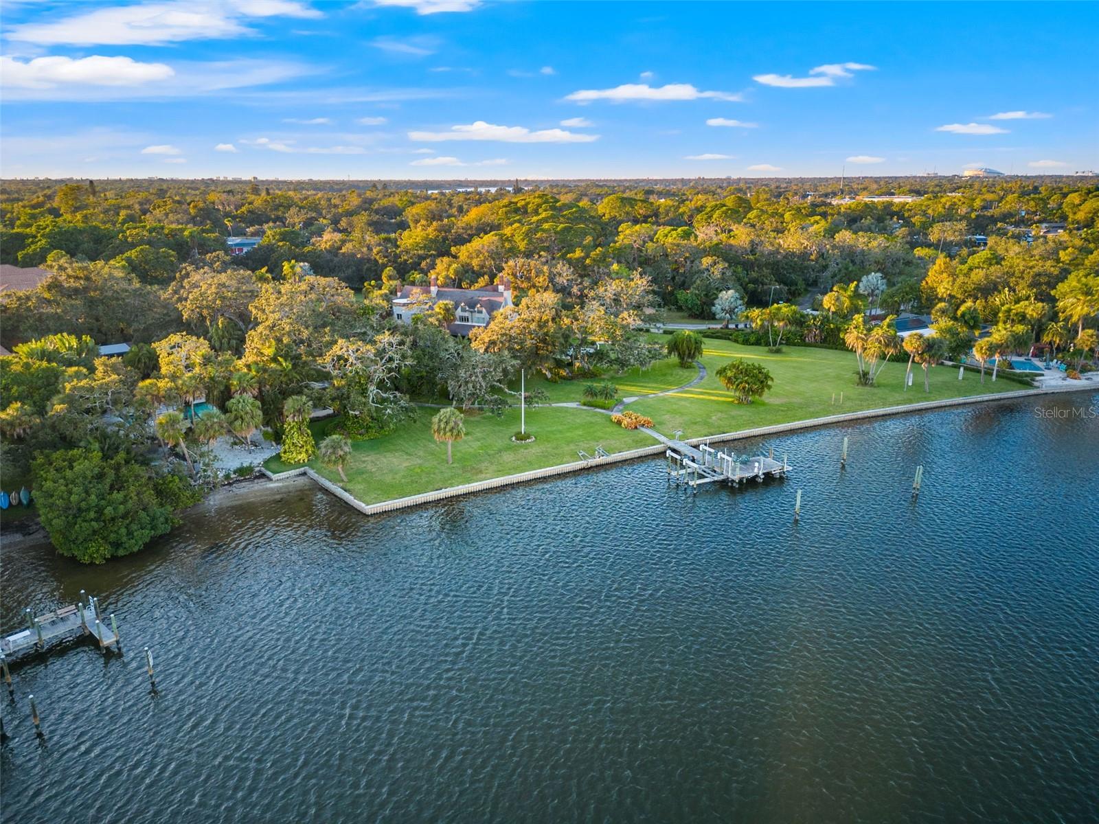 BAYOU BONITA PARK - Land