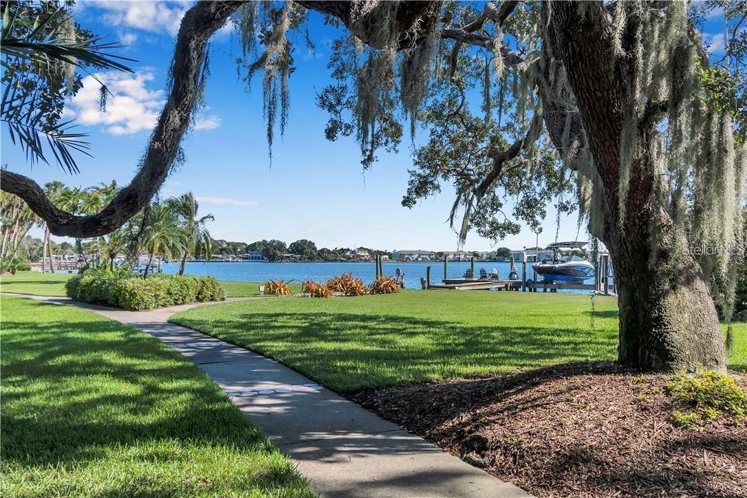 BAYOU BONITA PARK - Land