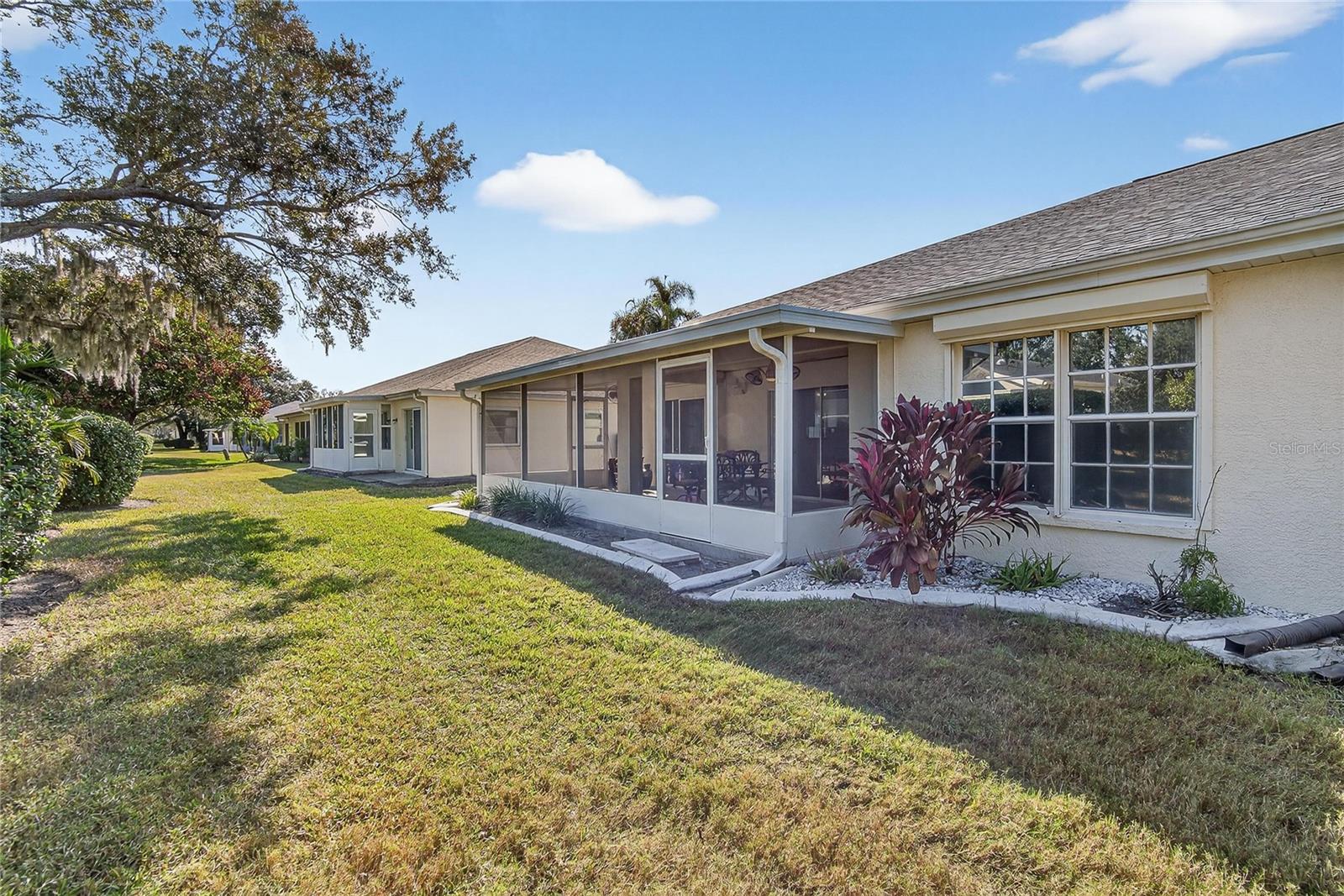 MANCHESTER IV CONDO - Residential