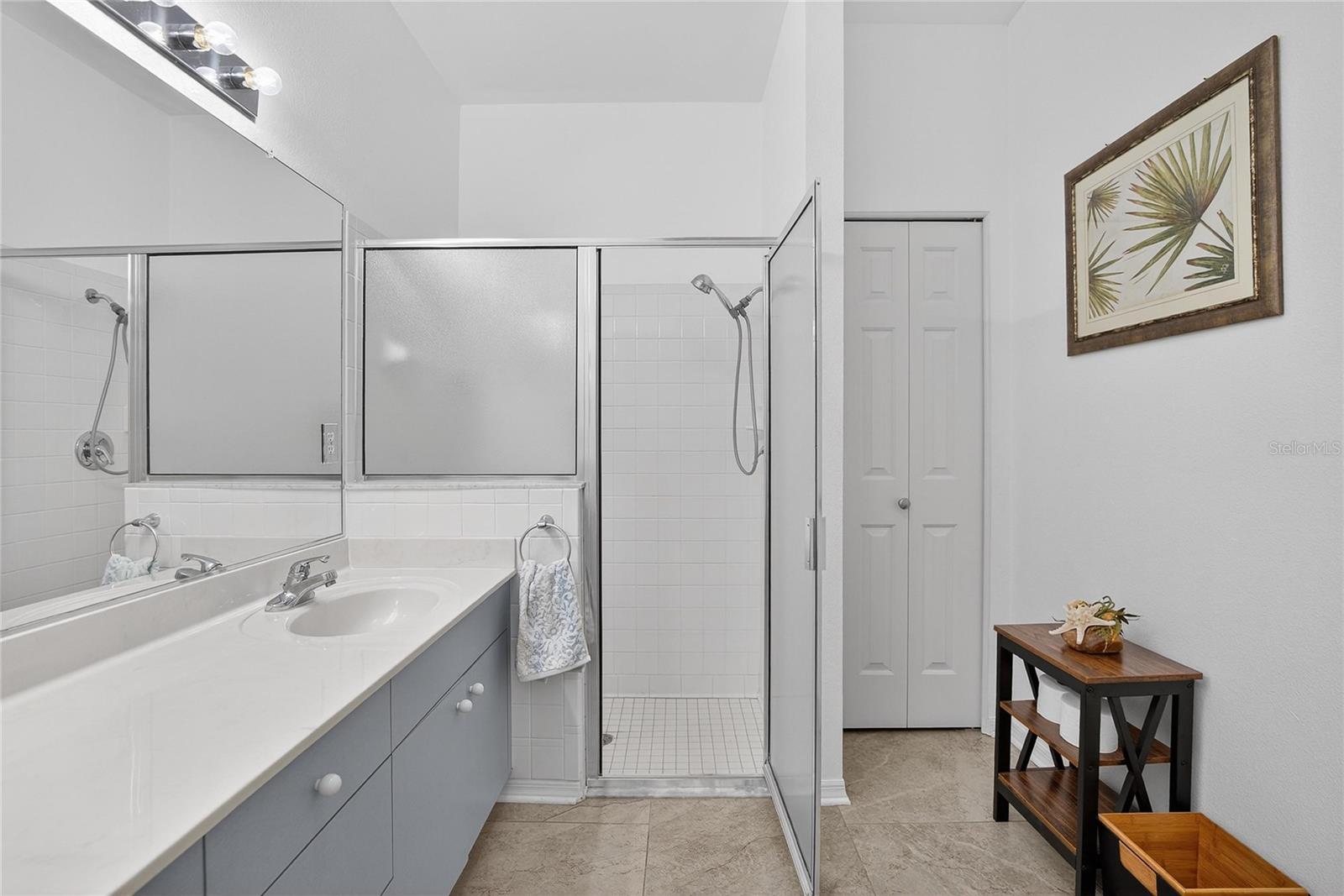 MANCHESTER IV CONDO - Residential